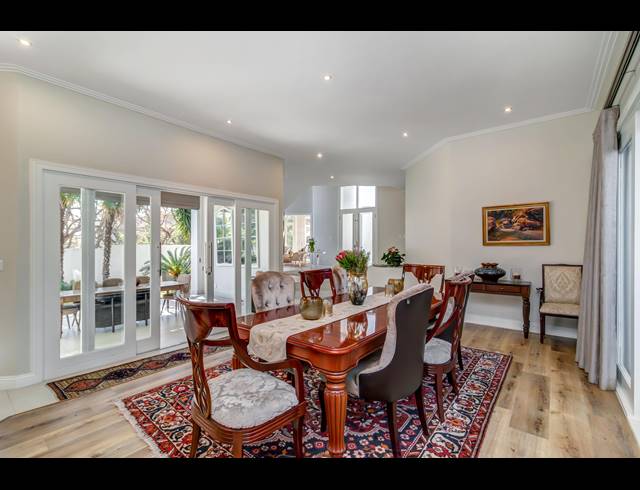 5 BEDROOM HOUSE FOR SALE IN DAINFERN VALLEY ESTATE